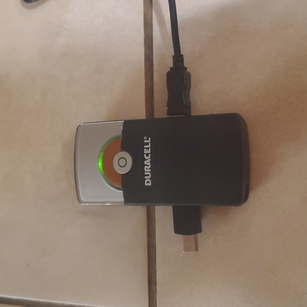 Duracell Compact Rechargable Instant USB Charger